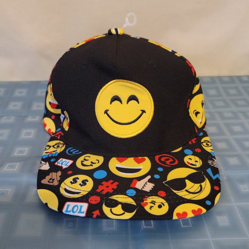 BLACK EMOJI BASEBALL CAP - NWOT